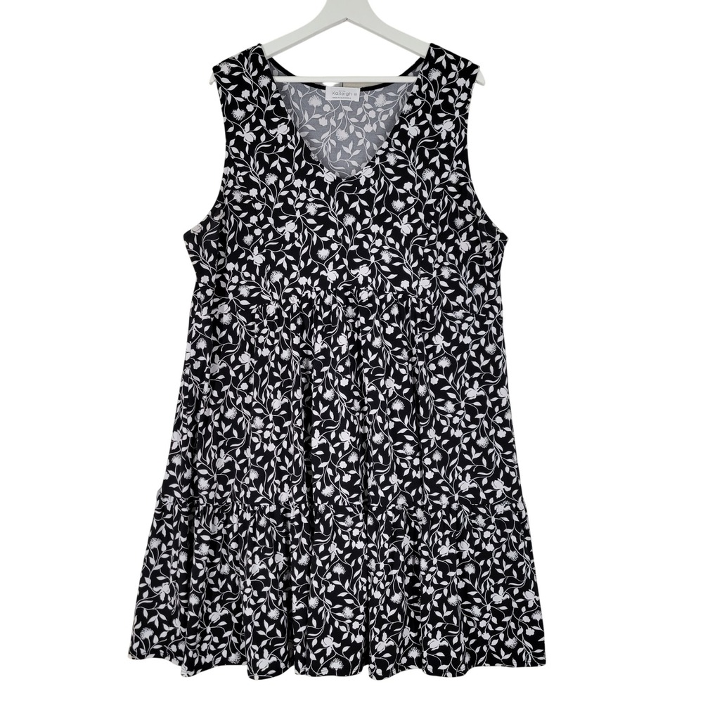 Kaileigh Tiered Sleeveless V-Neck Dress Women 2X Black White Floral Knit